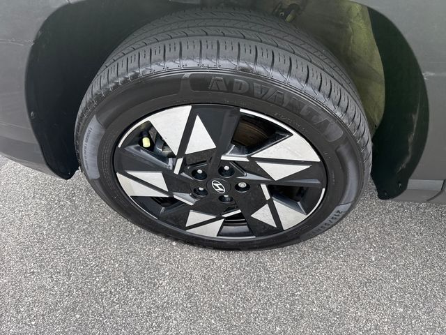 2024 Hyundai Kona SEL - Photo 38