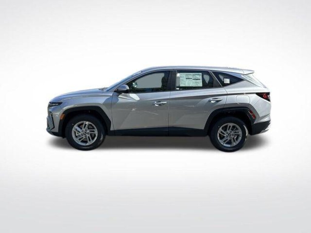 New 2026 Hyundai Tucson SE AWD SUV