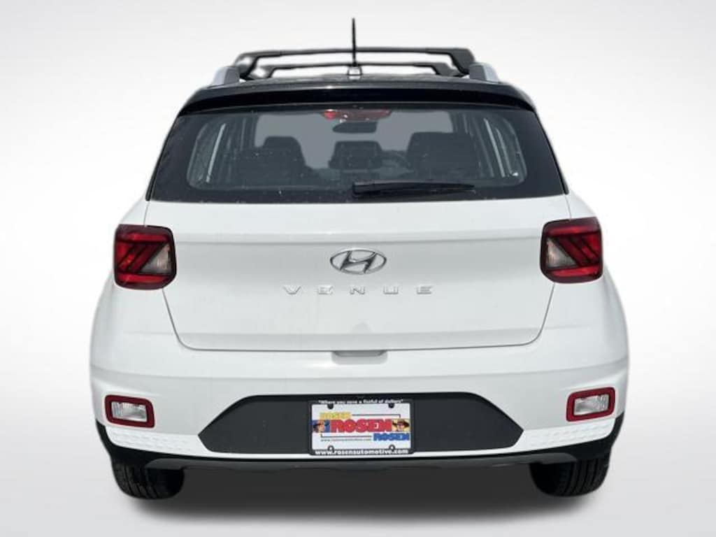 New 2026 Hyundai Venue SEL w/Two-Tone Roof SUV