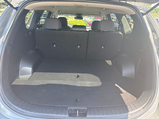 2021 Hyundai Santa Fe SE - Photo 38