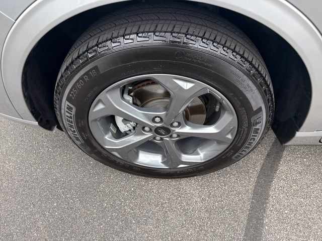 2023 Ford Escape ST-Line - Photo 35