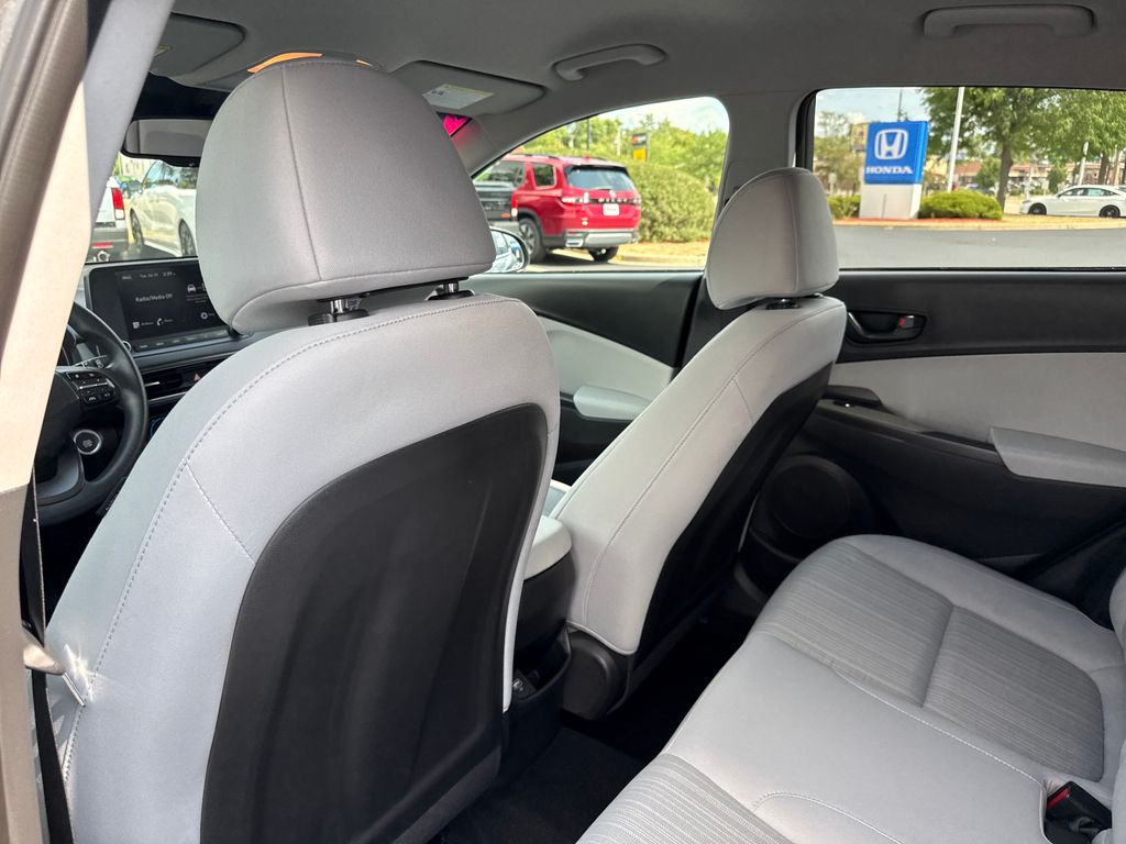 2023 Hyundai Kona SEL - Photo 19