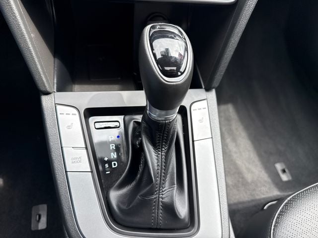 2020 Hyundai Elantra Limited - Photo 31