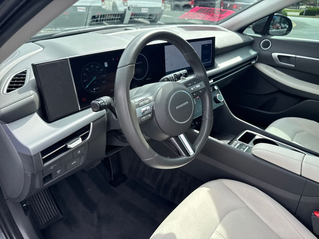2024 Hyundai Sonata SEL - Photo 14