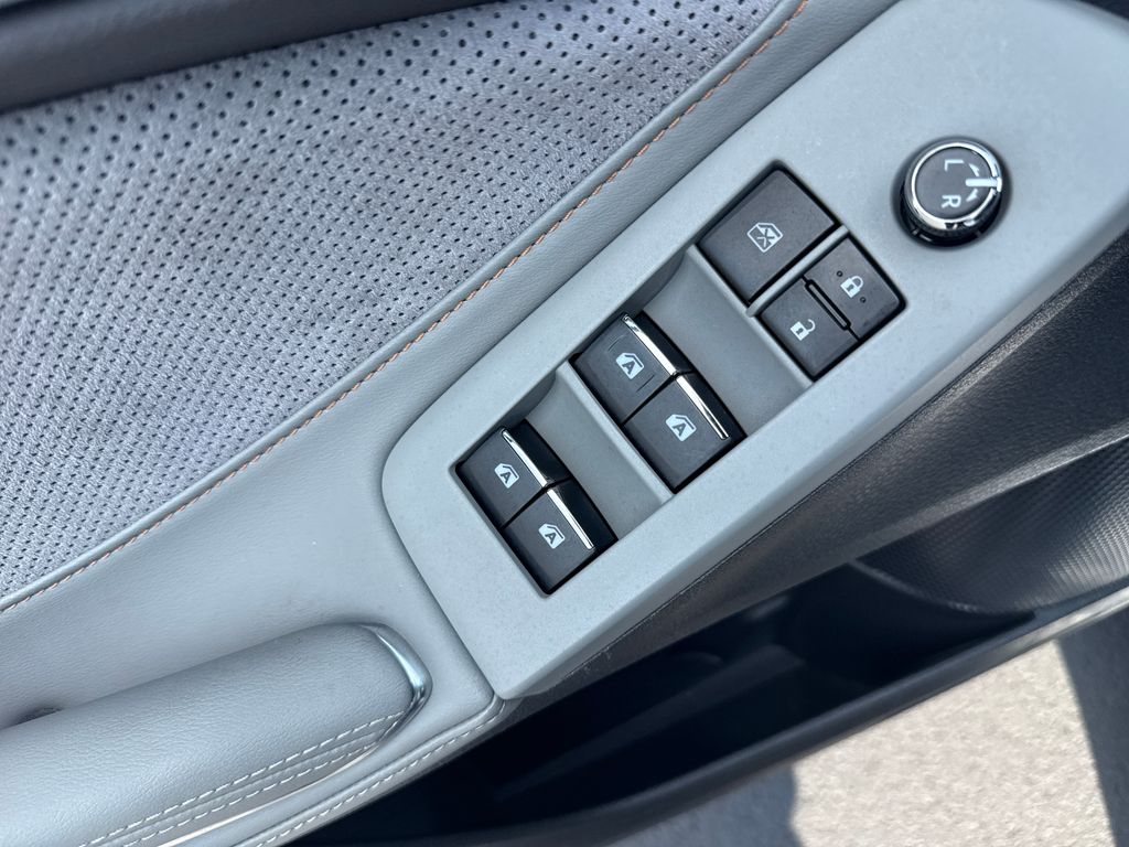 2019 Toyota Avalon Touring - Photo 10