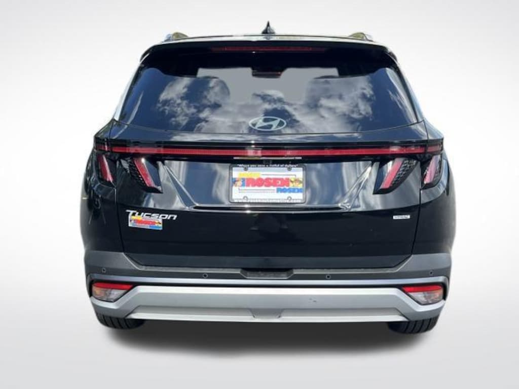 New 2026 Hyundai Tucson Limited AWD SUV