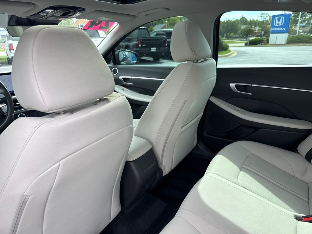 2024 Hyundai Sonata SEL - Photo 20