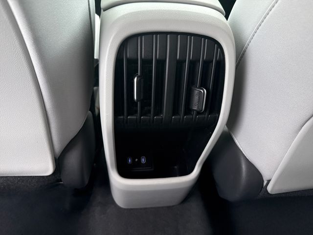 2024 Hyundai Kona SEL - Photo 21
