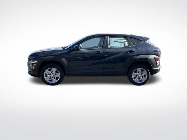 2026 Hyundai Kona SE photo 2