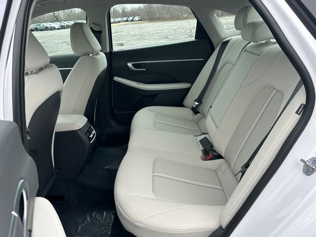 2025 Hyundai Sonata Hybrid SEL - Photo 21