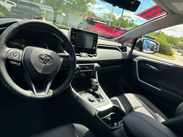 2021 Toyota RAV4 Limited - Photo 26