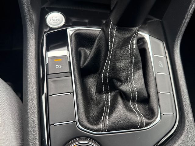 2023 Volkswagen Taos S - Photo 29