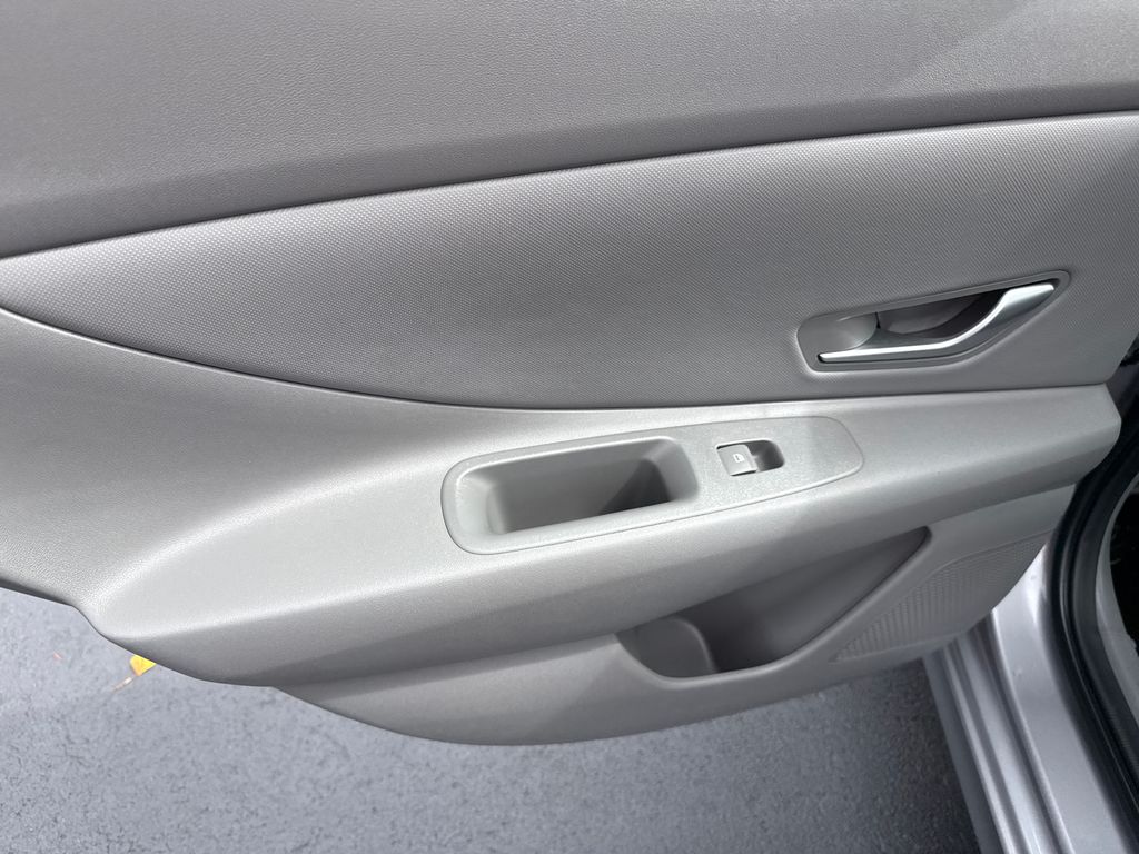 2025 Hyundai Elantra SEL - Photo 16