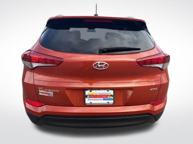 2017 Hyundai Tucson SE photo 3