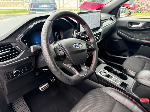 2023 Ford Escape ST-Line - Photo 14