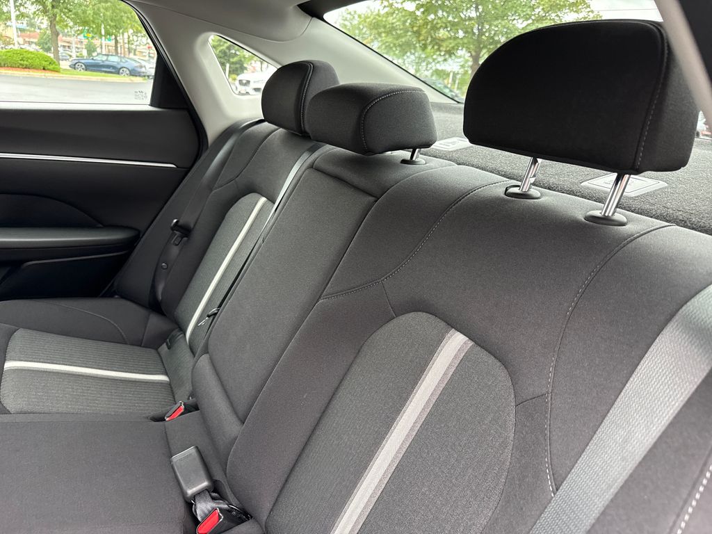 2025 Hyundai Sonata SEL - Photo 19