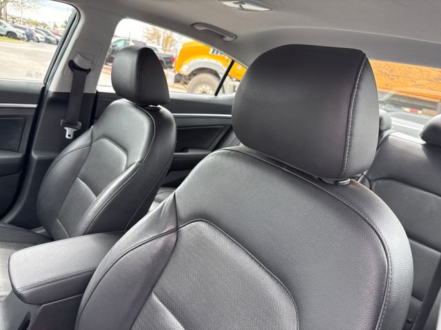 2020 Hyundai Elantra Limited - Photo 13