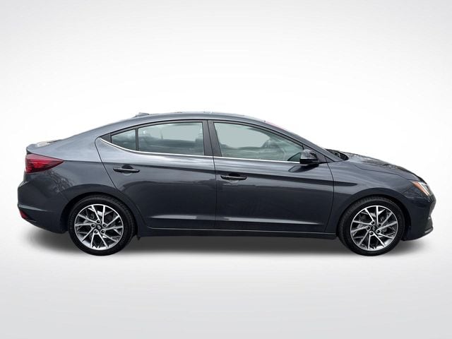 2020 Hyundai Elantra Limited - Photo 6