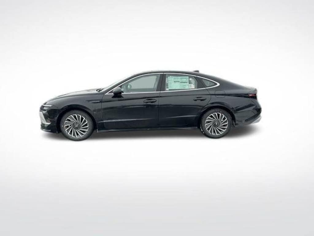 New 2026 Hyundai Sonata Hybrid SEL Sedan