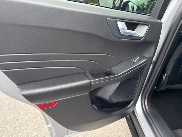2023 Ford Escape ST-Line - Photo 16