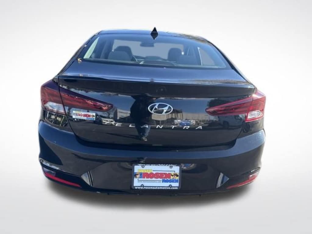 Used 2020 Hyundai Elantra SEL Sedan