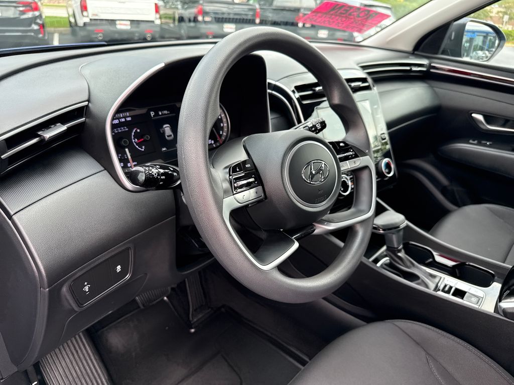 2024 Hyundai Tucson SE - Photo 14