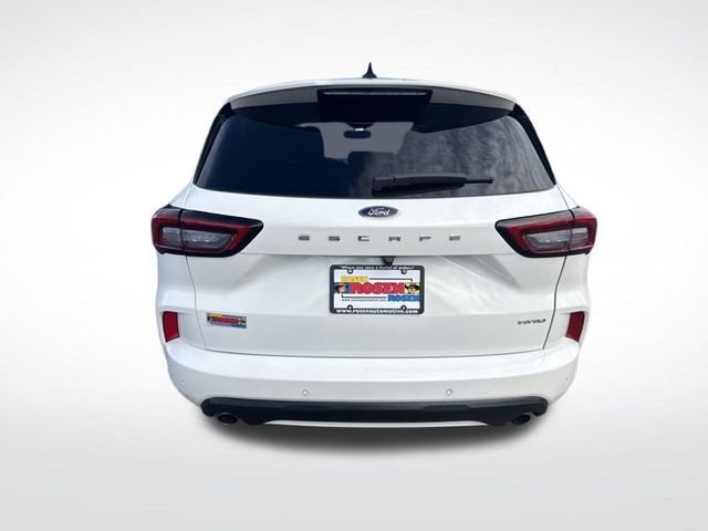 2023 Ford Escape ST-Line Elite photo 4