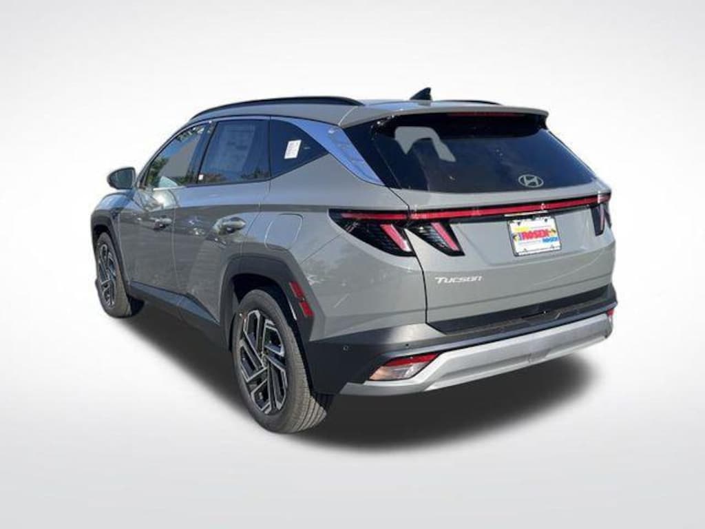 New 2026 Hyundai Tucson Limited FWD SUV