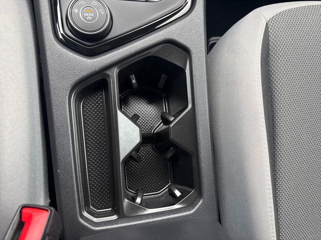 2023 Volkswagen Taos S - Photo 27
