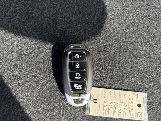 2022 Hyundai Kona Limited photo 2