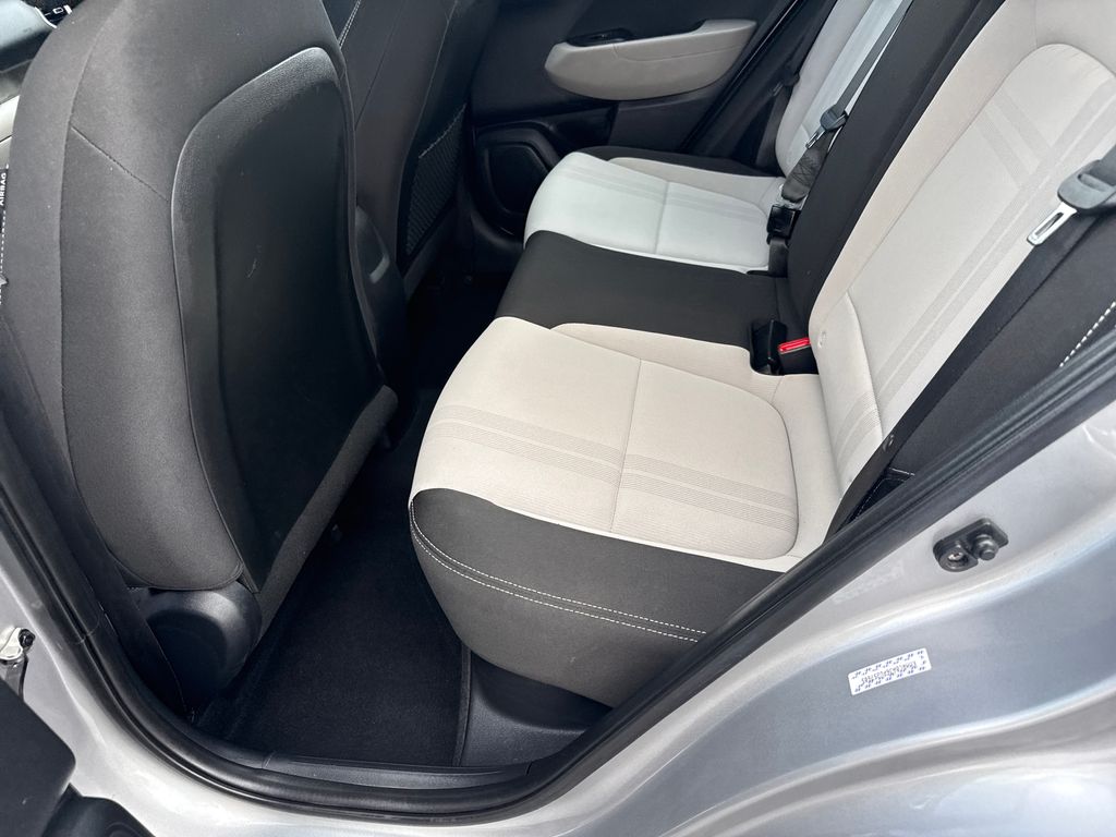 2023 Hyundai Venue SEL - Photo 18