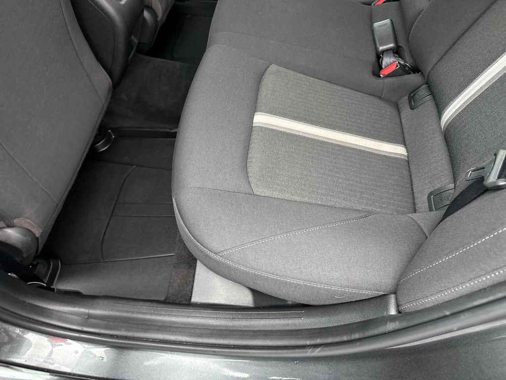 2025 Hyundai Sonata SEL - Photo 18