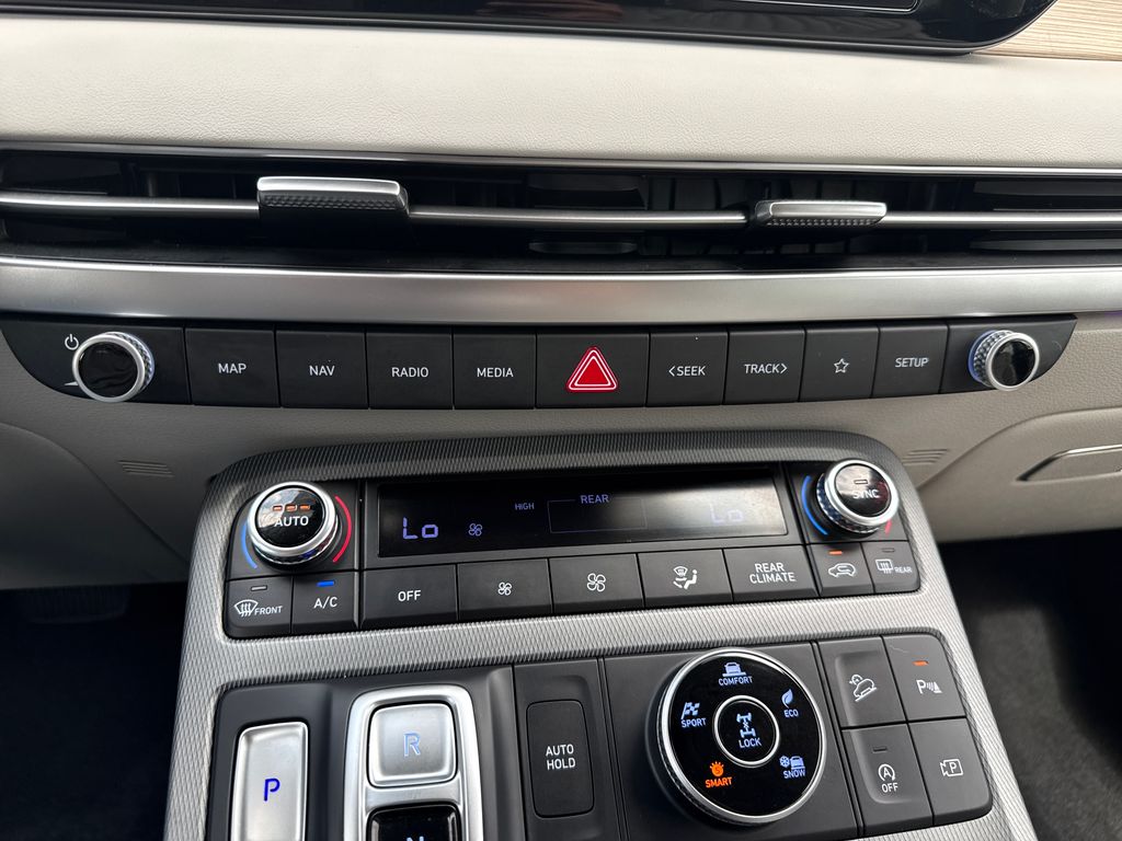 2024 Hyundai Palisade Limited - Photo 37