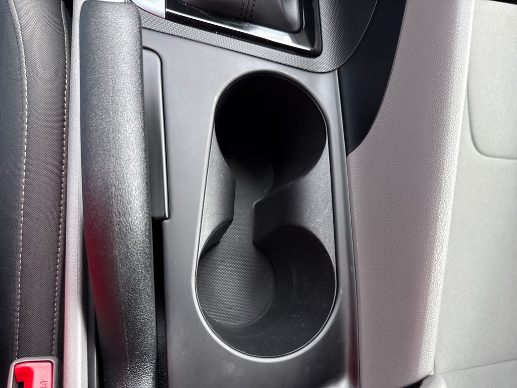 2025 Hyundai Elantra SEL - Photo 27