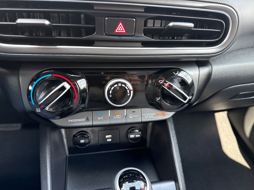 2023 Hyundai Kona SEL - Photo 29