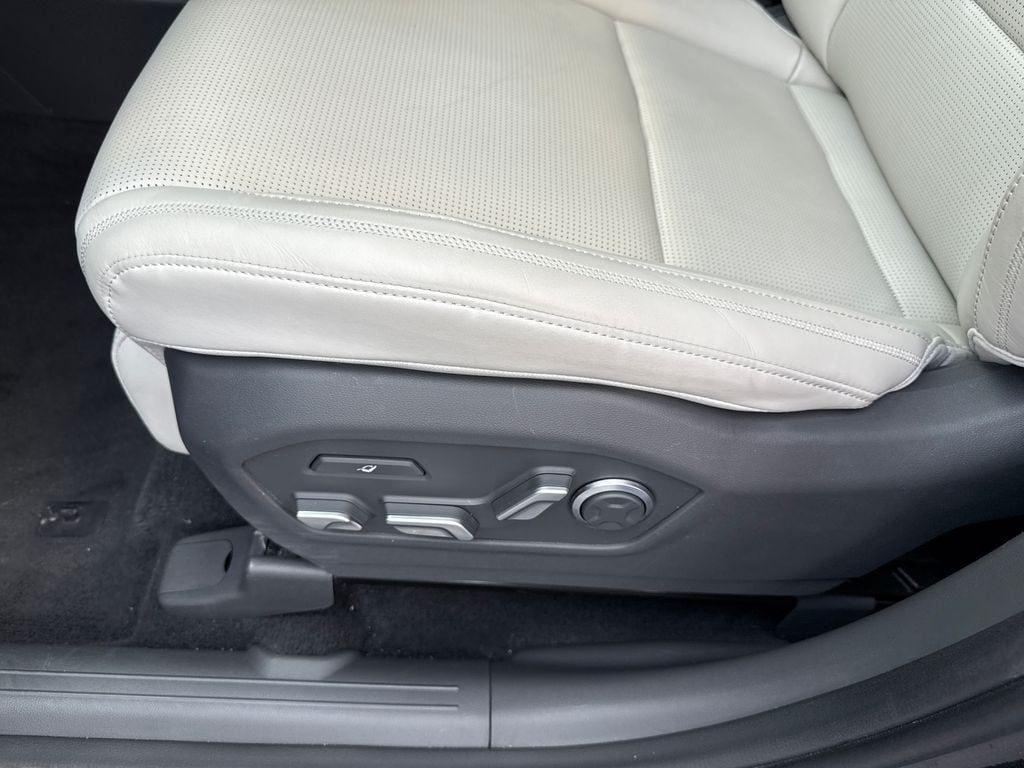 2025 Hyundai Santa Fe Calligraphy - Photo 12