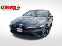 2026 Hyundai Elantra Limited Sedan