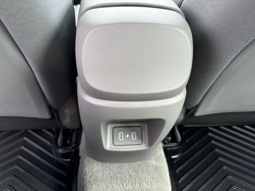 2025 Hyundai Elantra SEL - Photo 21