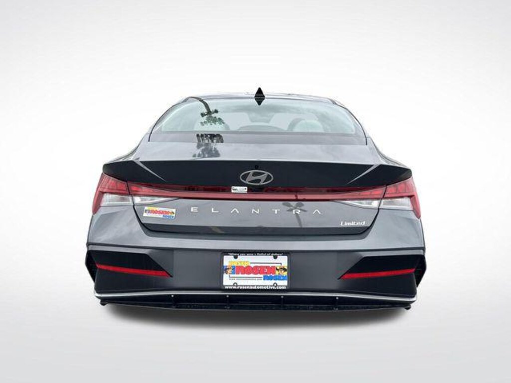 New 2026 Hyundai Elantra Limited Sedan