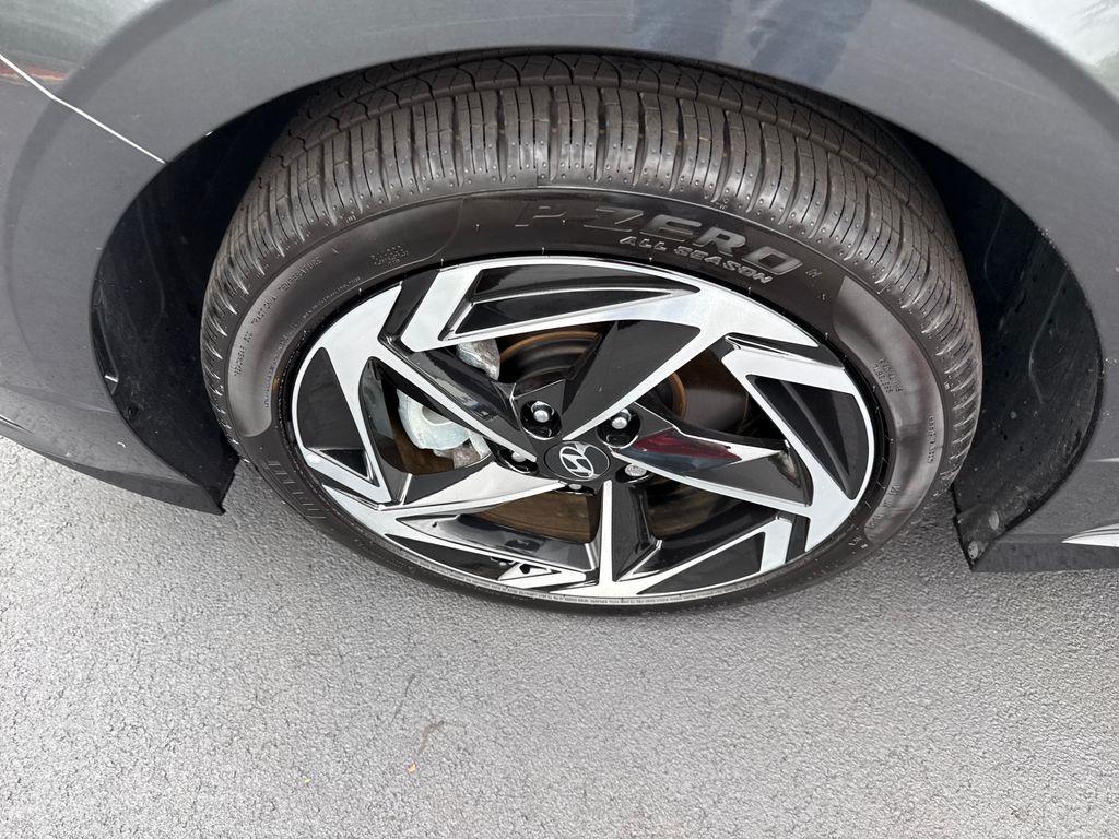2025 Hyundai Sonata SEL - Photo 37