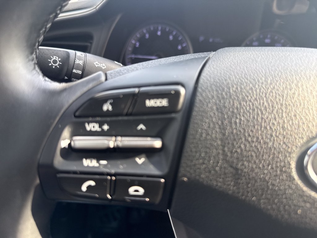 2020 Hyundai Elantra Value Edition - Photo 24