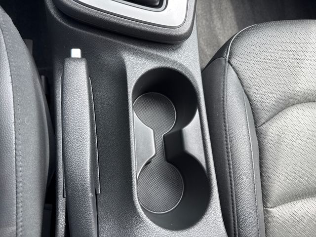 2020 Hyundai Elantra Limited - Photo 30