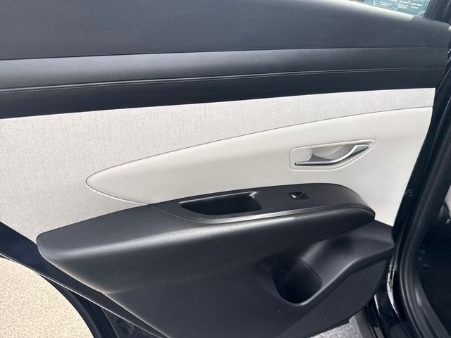 2025 Hyundai Tucson SEL Convenience - Photo 17