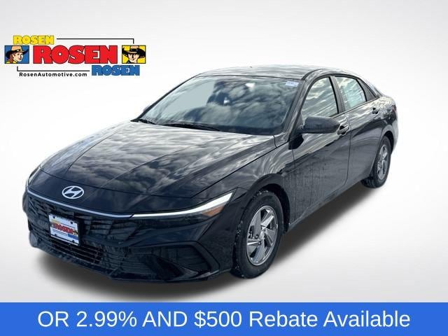 2025 Hyundai Elantra SE