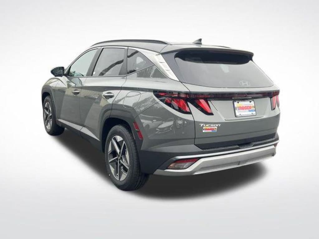 New 2026 Hyundai Tucson SEL FWD SUV