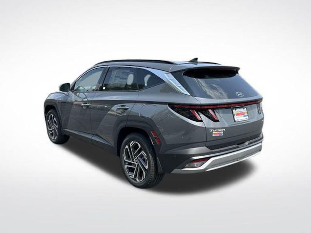 New 2025 Hyundai Tucson Limited AWD SUV