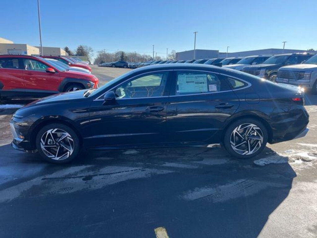 New 2026 Hyundai Sonata SEL Sport Sedan