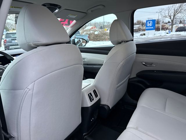 2025 Hyundai Tucson SEL - Photo 20