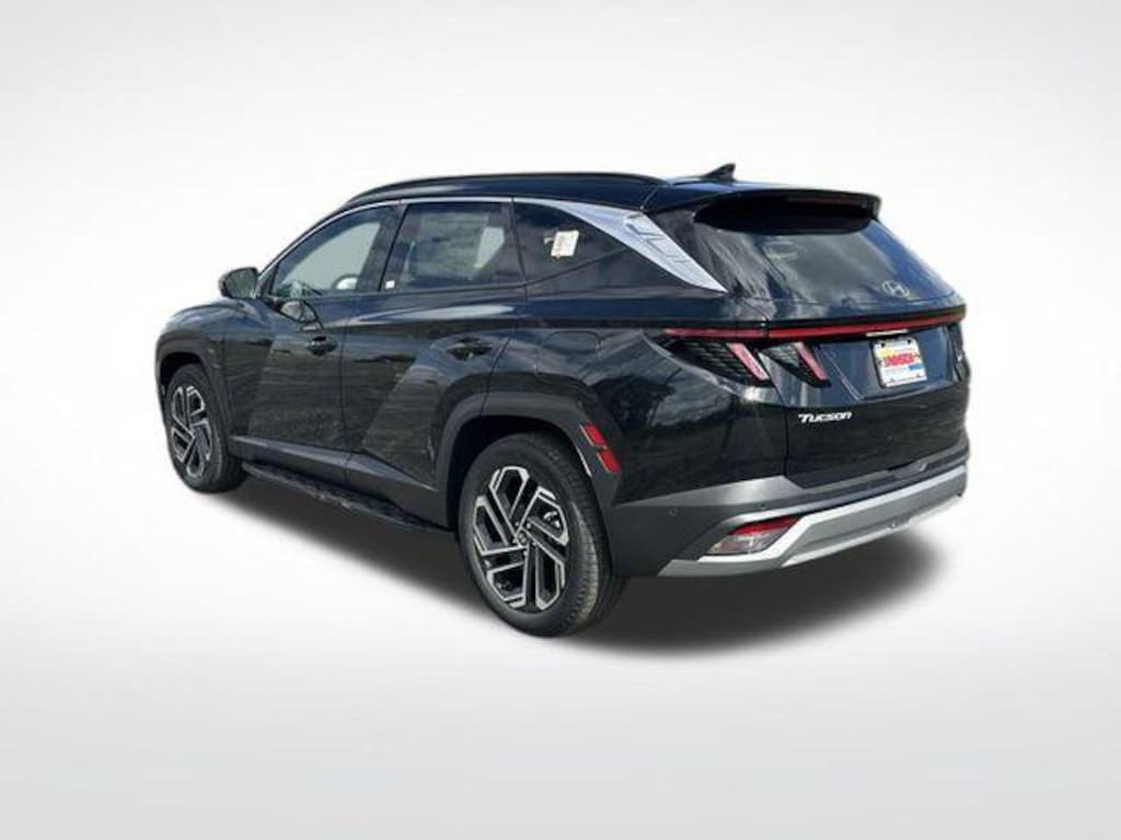 New 2025 Hyundai Tucson Limited AWD SUV