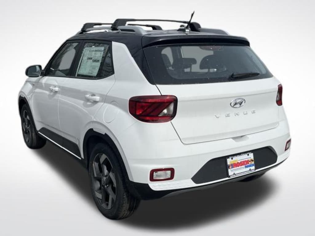New 2026 Hyundai Venue SEL w/Two-Tone Roof SUV